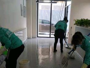 小時工開荒保潔住家家庭保潔提供日常保潔4小時、日常保潔3小時、日常保潔2小時服務